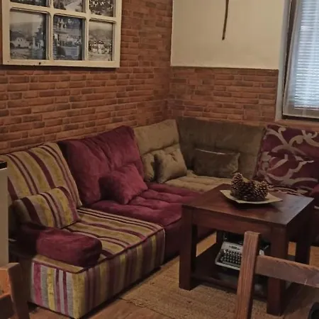 My * Arenas de San Pedro